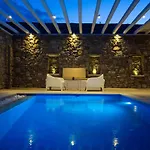 Artemis Mykonos Town