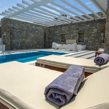 Artemis Villa