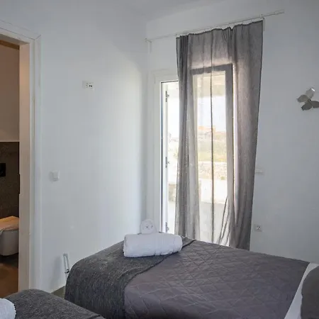 Artemis * Mykonos Town