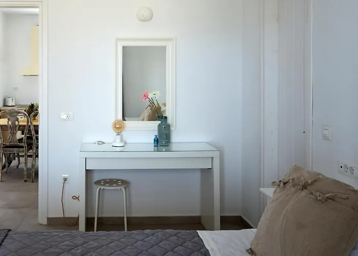 Artemis Villa Mykonos Town